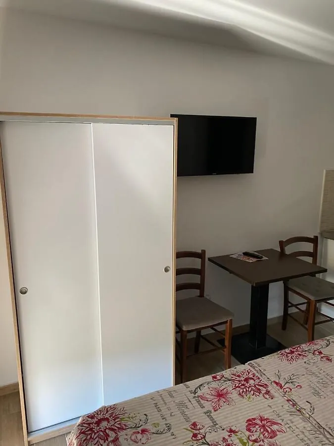 Affittacamere Apartmani Bella Vista Njivice