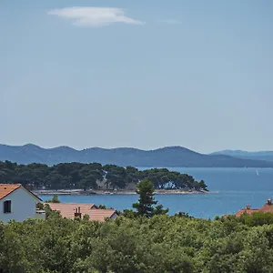 https://apartments-petrcane-welcome.hotelinzadar.com